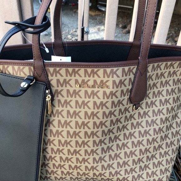 Michael kors candy large signature reversible tote bag with wrislet - Picture 4 of 8